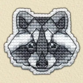 Badge-racoon 1094 Plastic Canvas Counted Cross Stitch Kit