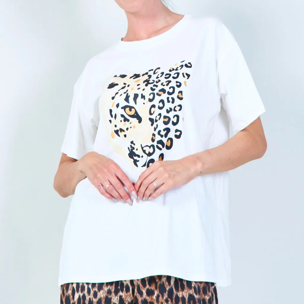 Bold leopard face graphic t-shirt wholesale