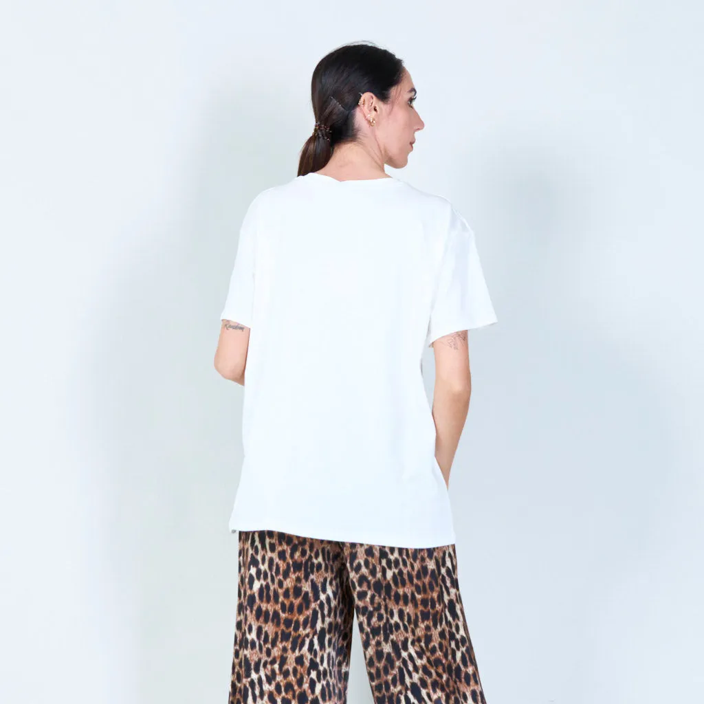 Bold leopard face graphic t-shirt wholesale