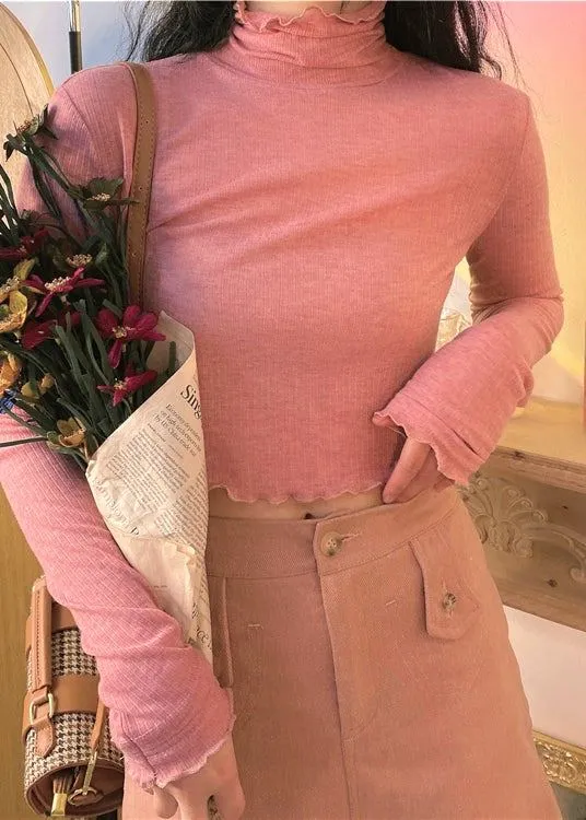 Cropped Frilly Turtletop light turtleneck