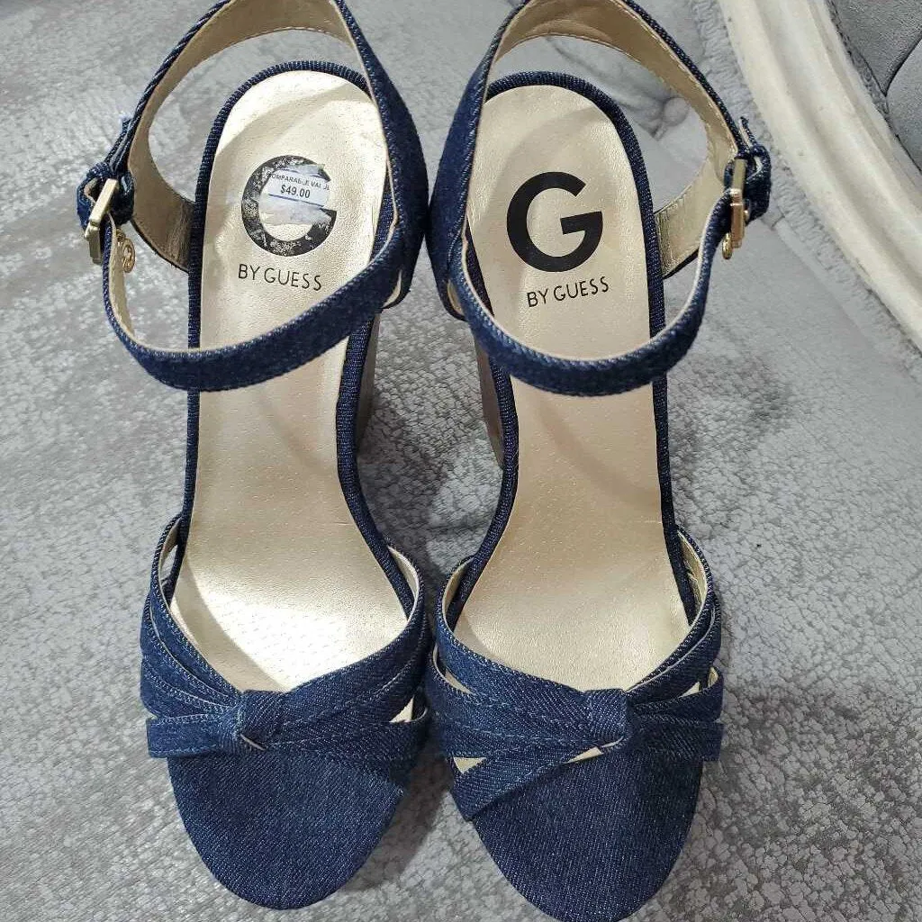 Guess SANDALS 7.5