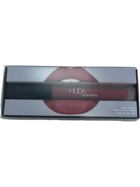 Huda Beauty Liquid Matte Lipstick Perfectionist Pink